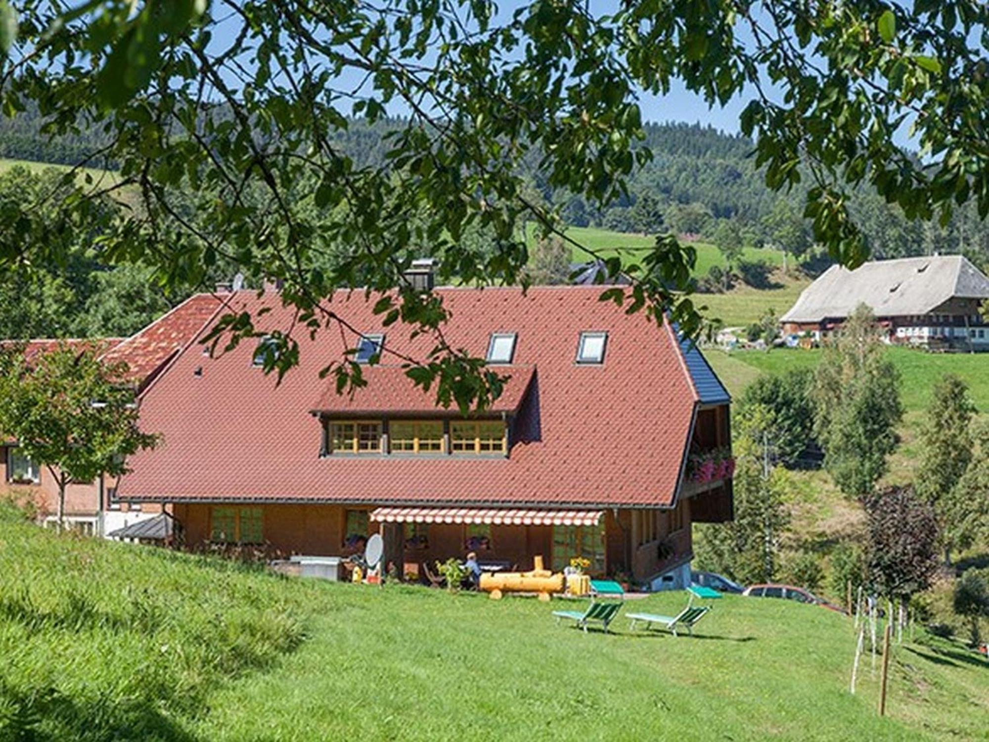 Ferienhaus Esche Hinterzarten Bagian luar foto